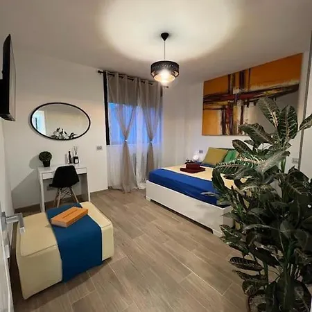 Apartamento Stylish New In Navigli Milán